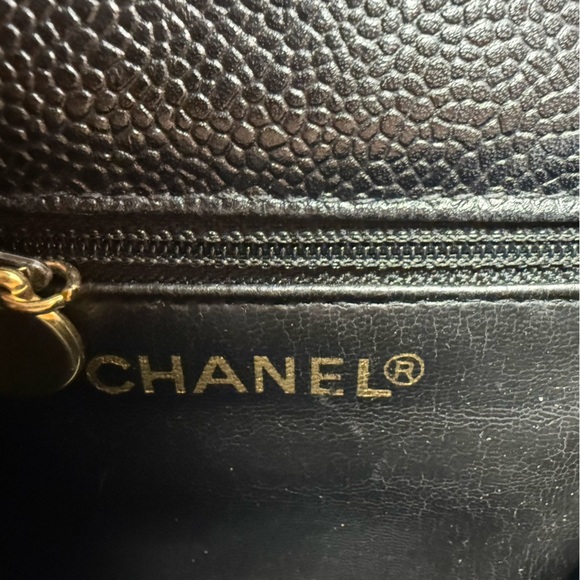 Vintage Chanel Caviar Leather Black Quilted Belt Pouch with Gold Plated Hardware - Picture 10 of 16